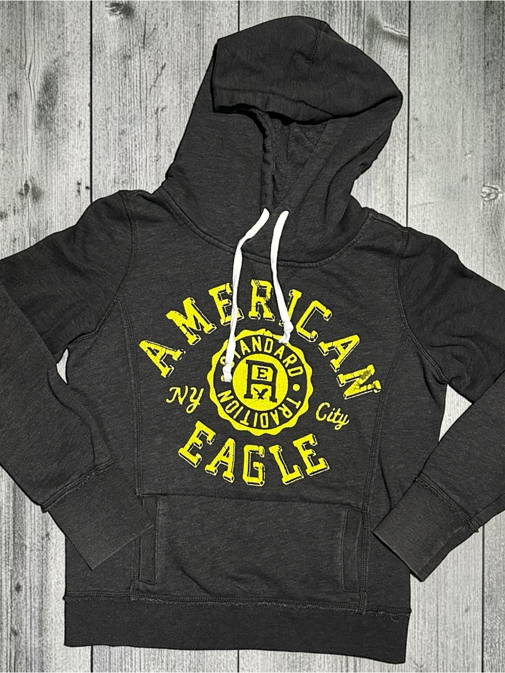 American Eagle Hoodie Gray Yellow Graphic Pullover Women M Distressed